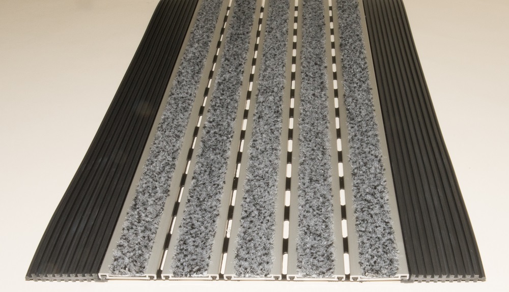 Reese Perfec™ Mat Rubber Hinge